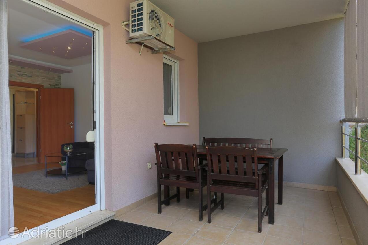 טרוגיר Deluxe Apartment Bagaric מראה חיצוני תמונה